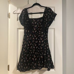 Medium floral American Eagle mini dress